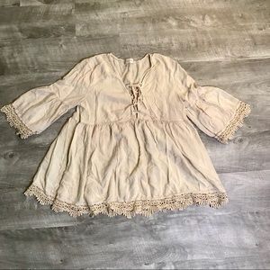 2/$20 Altar’d State Women’s Beige Peasant Top